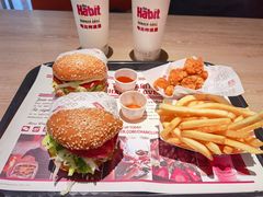 -The Habit Burger Grill 哈比特汉堡(复兴soho店)