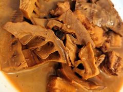 -天乐农家鱼头王(天目湖店)