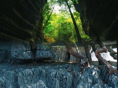 -梭布垭石林景区