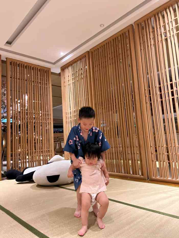 嘉悦汗蒸时代(曙光路店)-"大池水都臭掉的,怎么洗澡?服务在哪里?真.