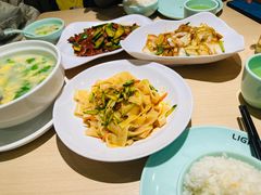 -吕氏疙瘩汤·海鲜新鲁菜(凯德mall新都心店)