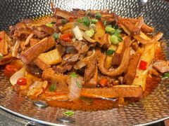 -唐师傅湘西名菜馆(武陵路店)