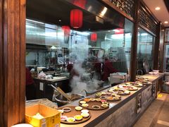 自助取餐区-亿诣蝎府炸酱面羊蝎子火锅(酷车小镇店)