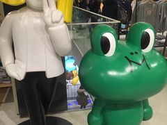 -LINE FRIENDS Garosu-gil Flagship Store