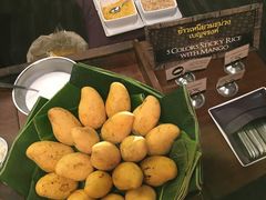 -彩虹云霄酒店76&78层国际自助餐