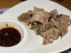 -关东小磨东北菜(上海长风大悦城店)