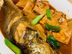 -小船渔村•大连菜•大连焖鱼(黄河路店)