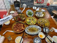 土豆炒坛坛肉-将就吃农家特色土菜馆