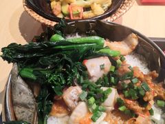-华记煲仔华·煲仔饭(市桥易发店)