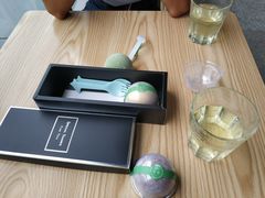 -蜜蜂小象·榴莲千层蛋糕(时代汇11栋店)