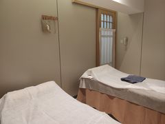 -经福元·推拿·艾灸(广兰路店)