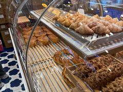 -昆明冠生园·蛋糕·面包(朗悦湾店)