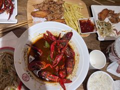 -叶派龙虾•招牌香辣蟹·海鲜(中海国际店)