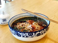 -镇南锅盖面馆(解放路店)