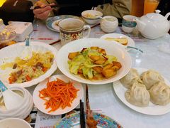 -汗腾格里·风味餐厅(新疆驻京办店)