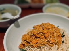 -裕兴记•蟹黄面馆(人民广场店)