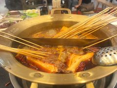 -娜姐鲜牛肉串串火锅(藏龙岛店)