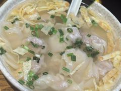 -黄阿姨锅贴大王(万航渡路店)