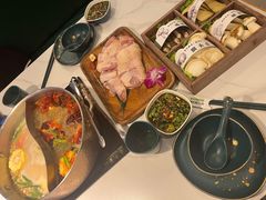 -椰子湾·海南火锅·糟粕醋·椰子鸡(正大广场店)