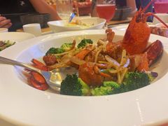 黑椒牛油焗波士顿大龙虾-万龙洲海鲜(大兴绿地缤纷城店)