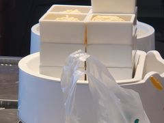 -龍歌自助小火锅(芝罘万达店)