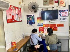 大堂-家阳赵师傅油饼包烧麦(粮道街店)