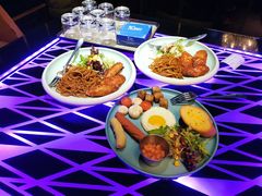 -K+全国连锁KTV(绿地缤纷天地店)