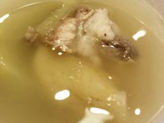 苦瓜排骨汤-裕记烧腊连锁餐饮(国商分店)
