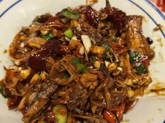 -荆九爷爆炒桥头三嫩(云南北路店)