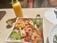 牛油果鲜虾沙律-杂咖zacup(领展中心城店)