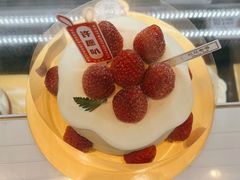 -花花卷卷·鲜食蛋糕(静安久光百货店)