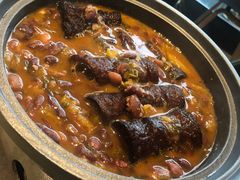 酸腌菜红豆炖黑皮子-半山腰·云南菜(侨福芳草地店)