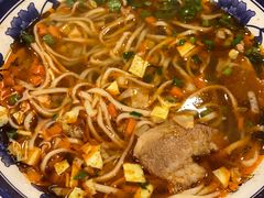 -陕味食族油泼面·小炒盖码面(双榆树店)