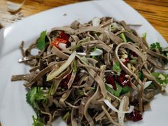 -溢心园香河肉饼总店