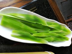 -三个四川人火锅(华联商厦店)