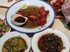 -杨氏青龙虾·吃蟹季(珠江路店)