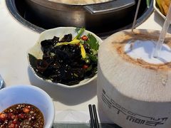 -三个椰子·现砍椰子鸡(金源CBD店)