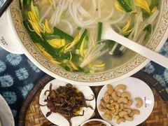 -桥香园云南过桥米线(金马碧鸡店)