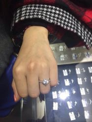 威德钻石-克拉钻专家&D色大本营-威德钻石-克拉钻大本营(南京东路店)