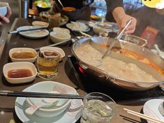 -捞王锅物料理(上海世茂广场店)