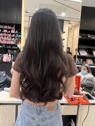 -HAIR CORNER