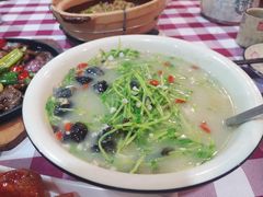 上汤豆苗-朕悦鹧鸪饭私房菜