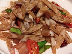 -梁家大院•农家菜(昆山会展中心店)