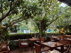 -Phensiri Thai Restaurant