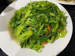 -一哥美食(总店)