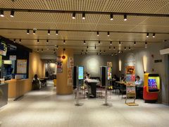 -麦当劳(中山公园龙之梦店)