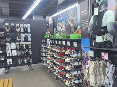 -迪卡侬(南二环店)