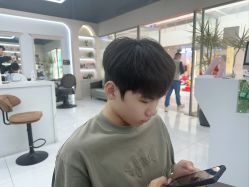 -尤司男士国潮理发馆
