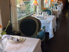 -火车头法国西餐厅