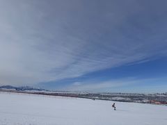 -丝绸之路山地度假区滑雪场